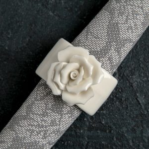 Кольцо для салфеток Цветок, белый